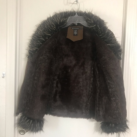 VNTG-Mechant faux suede and faux fur jacket. - Picture 5 of 7